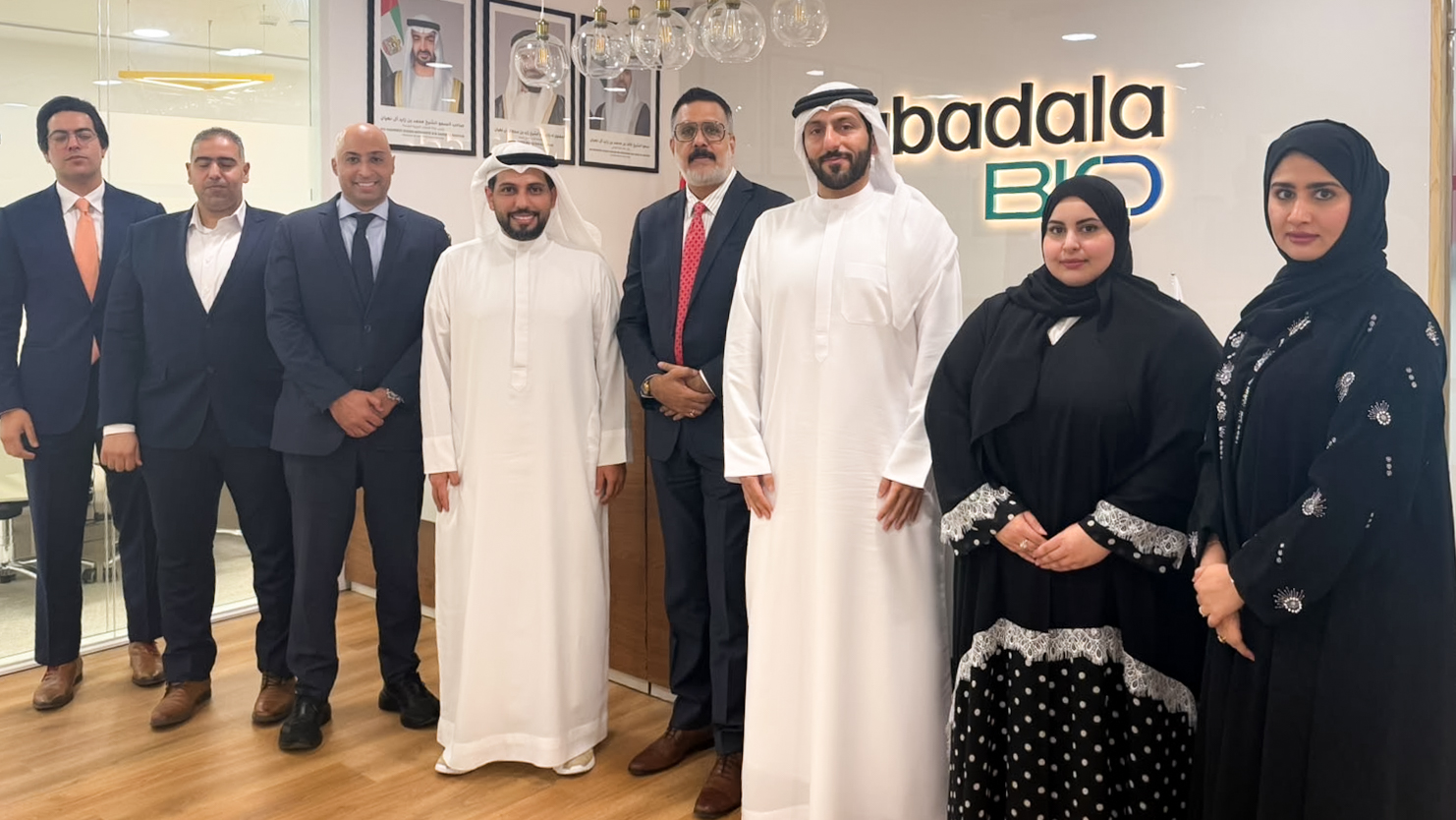 وفد مدينة الشارقة للرعاية الصحية يبحث سبل التعاون وفرص الاستثمار مع «مبادلة بايو»