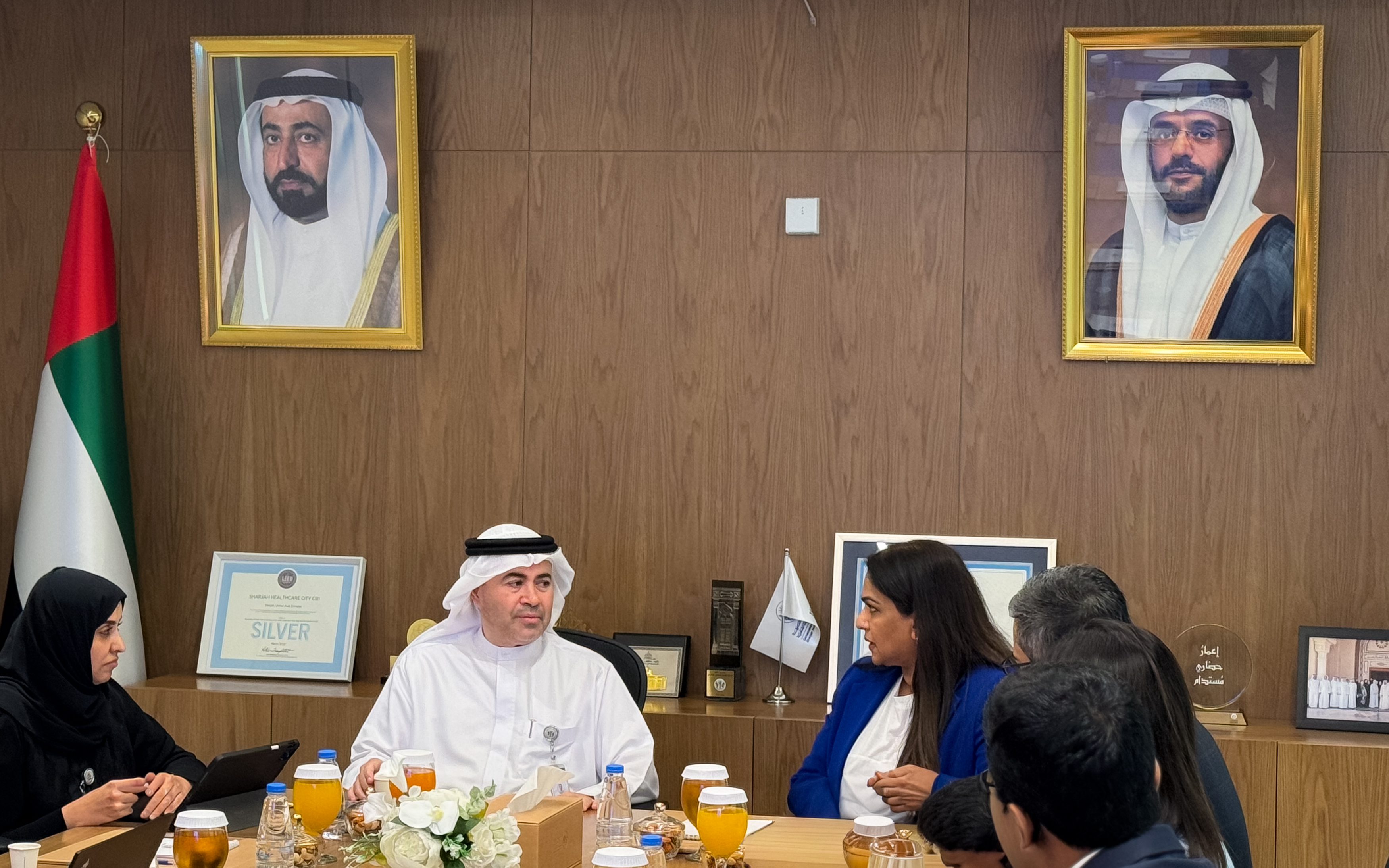 رئيس هيئة الشارقة الصحية يبحث التعاون المشترك مع الرئيس التنفيذي لمستشفيات وعيادات ميدكير